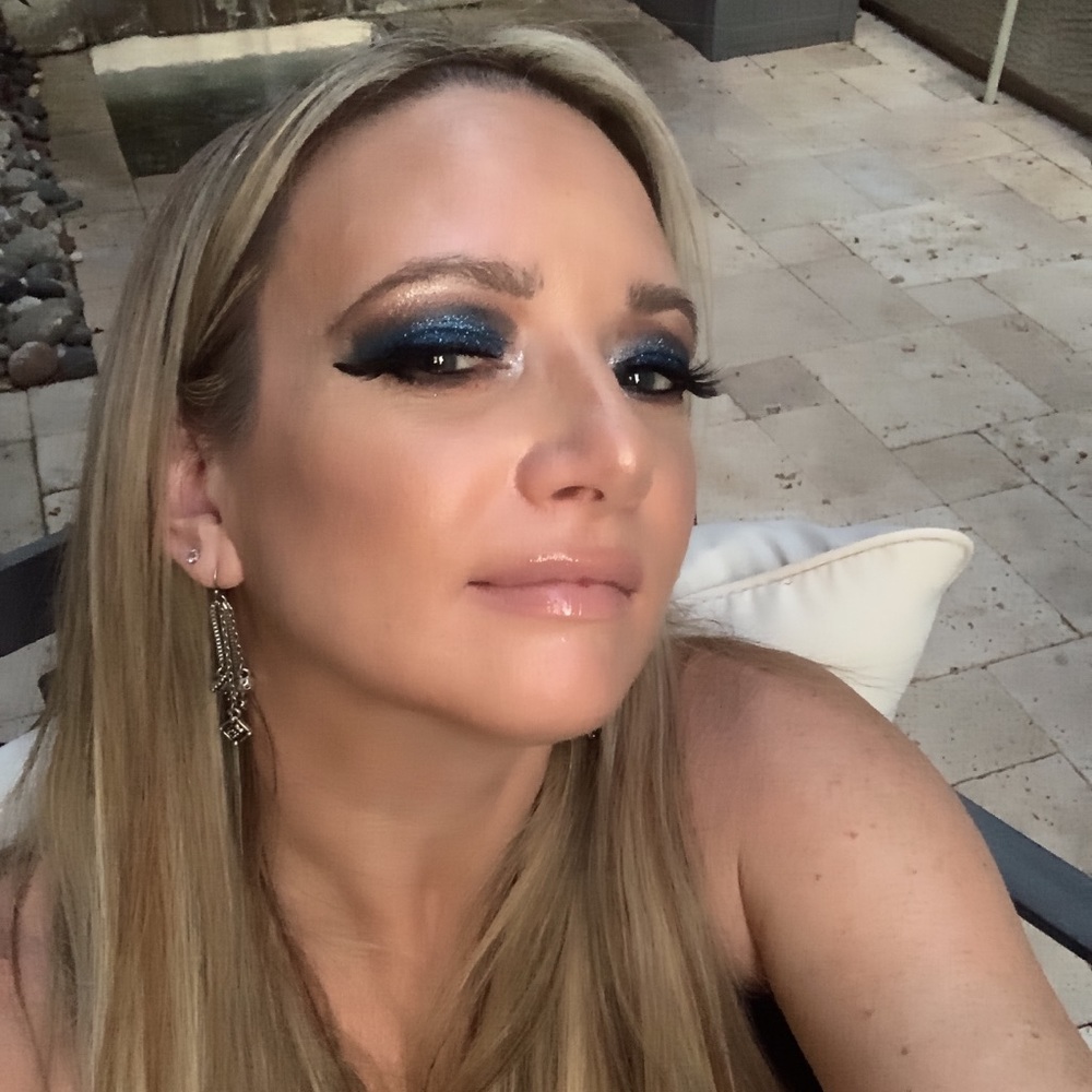 Meet your Posher, Jocelyn